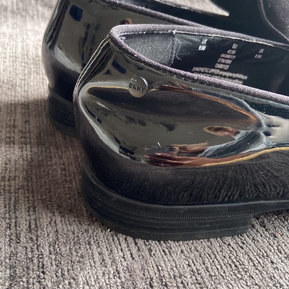 DKNY Men’s formal Loafers - Picture 3 of 9